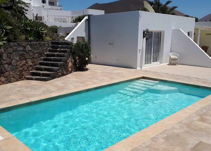 Вилла Essence - A Unique Detached With A-c, Heated Private Pool, Hottub, Gardens, Patios And Stunning Views! Тиас